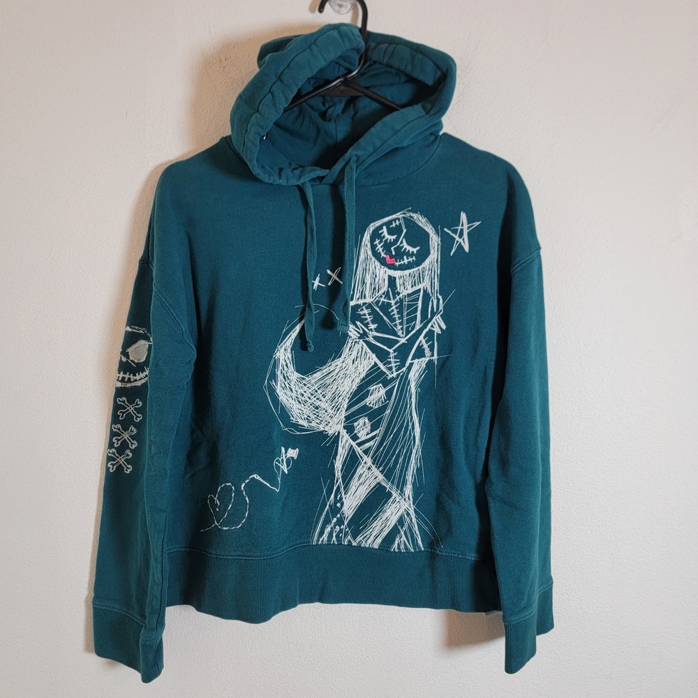 Disney Store The Nightmare Before Christmas Sally Pullover Hoodie Women's Medium